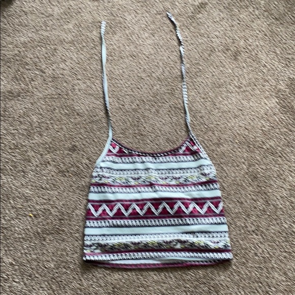 Halter Top Crop Top - Picture 2 of 3